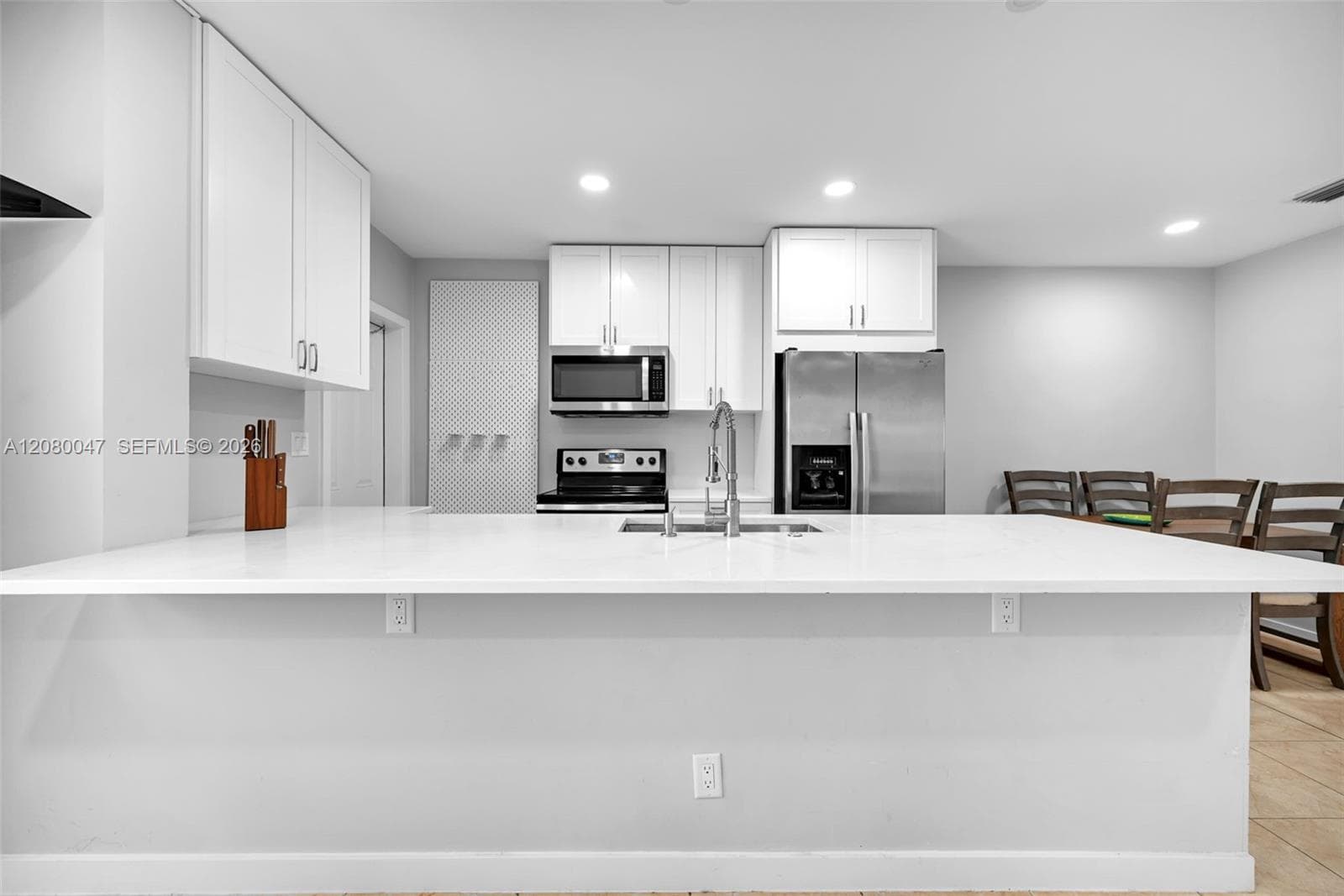 2600 S Ocean Dr S311 photo 6