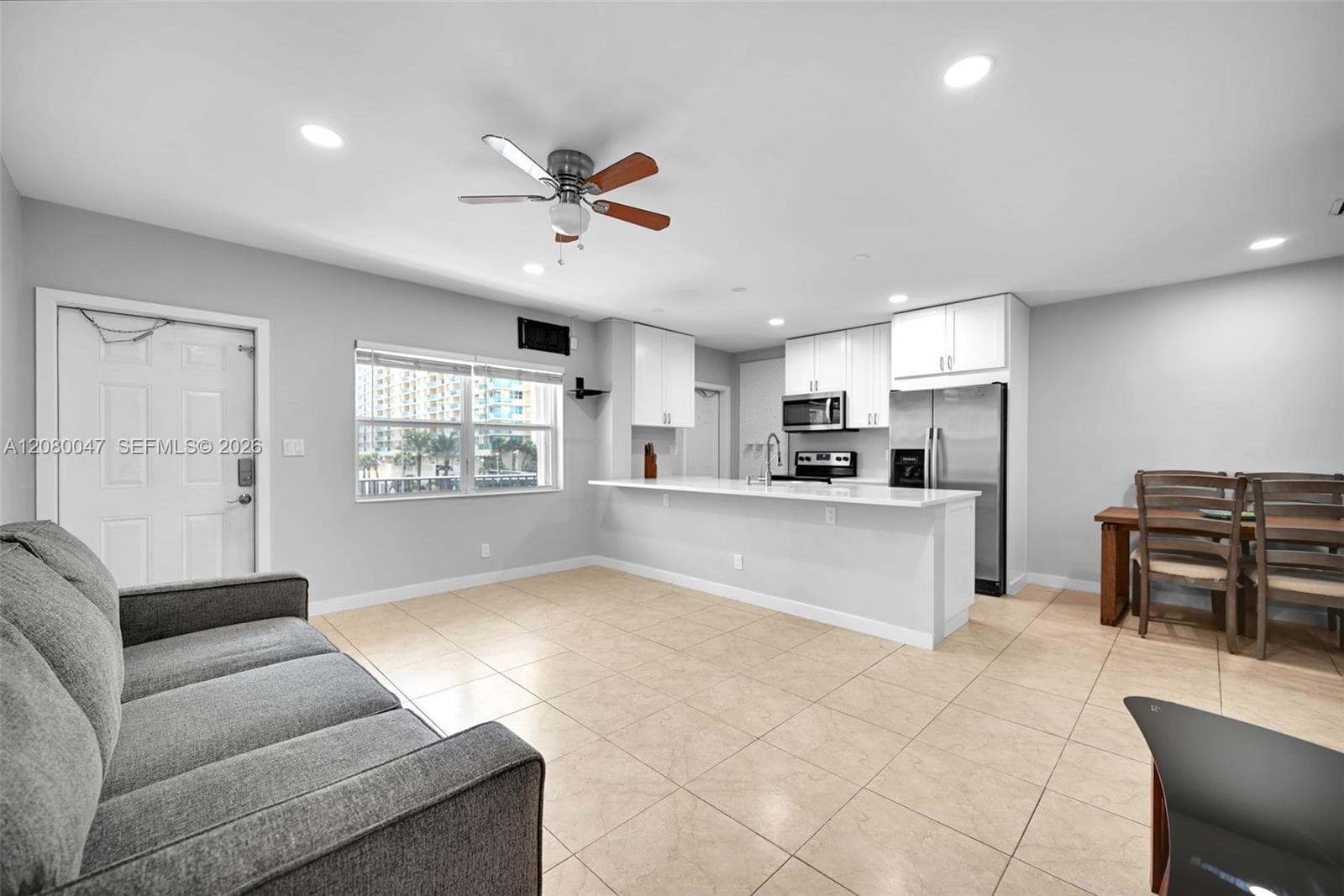 2600 S Ocean Dr S311 photo 1
