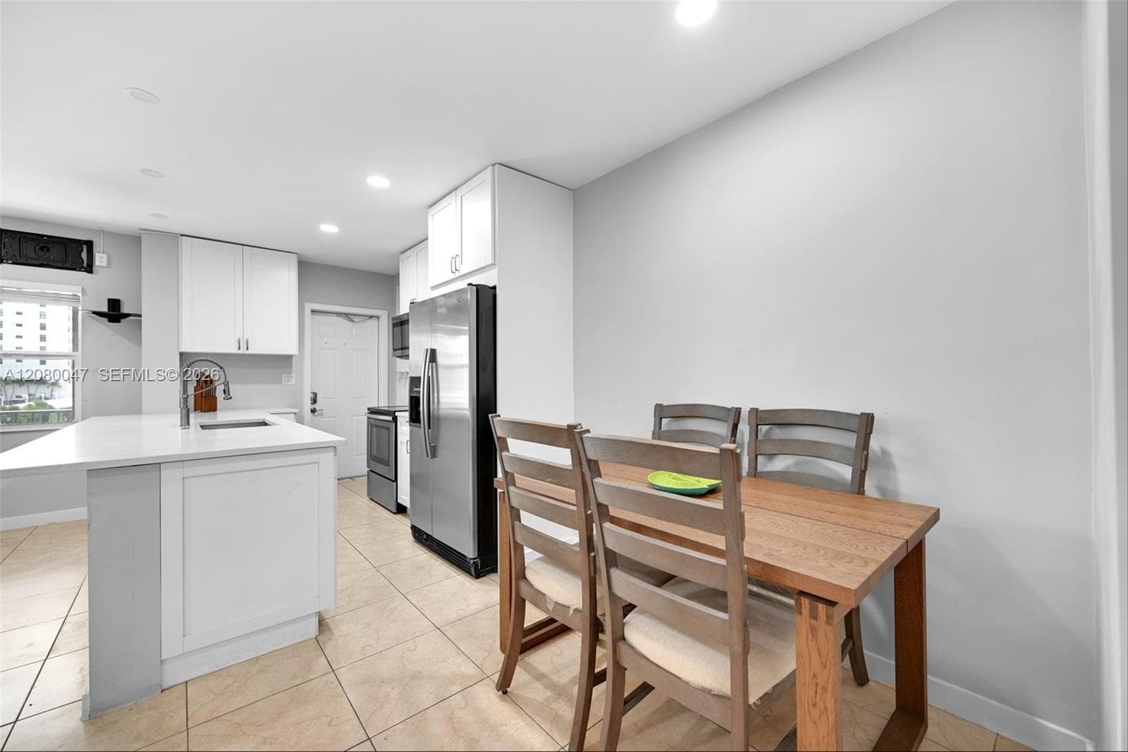 2600 S Ocean Dr S311 photo 9