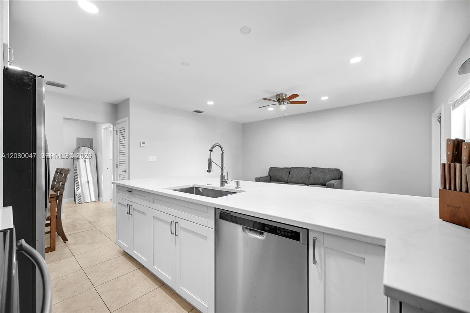 2600 S Ocean Dr S311 photo 4