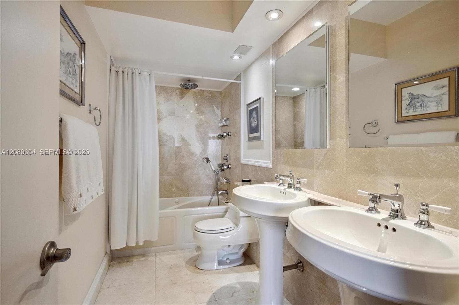 500 Bayview Dr 2122 photo 17