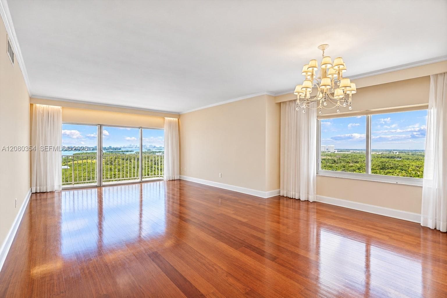 500 Bayview Dr 2122 photo 3