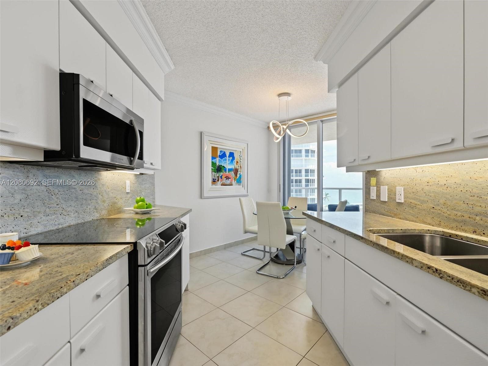 16445 Collins Ave 825 photo 6
