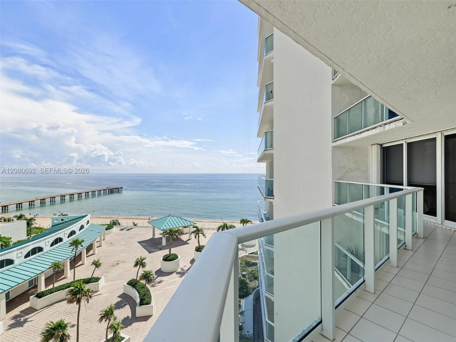 16445 Collins Ave 825 photo 17