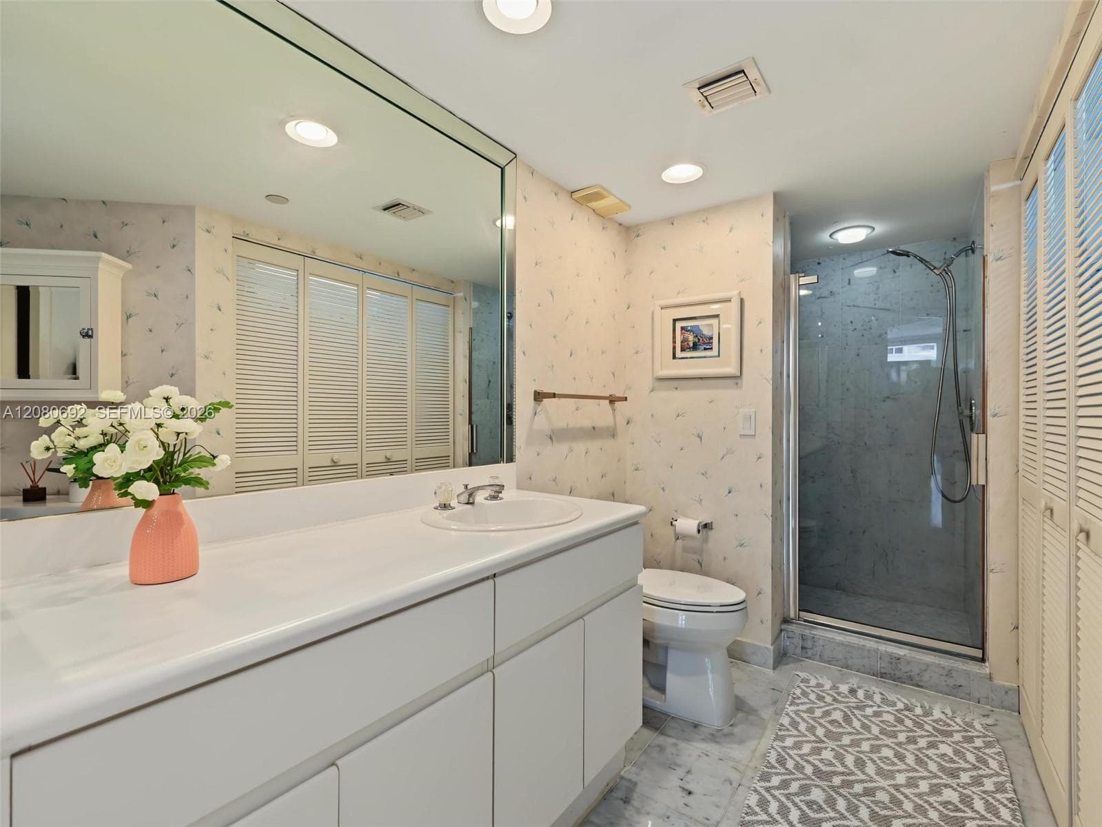 16445 Collins Ave 825 photo 15