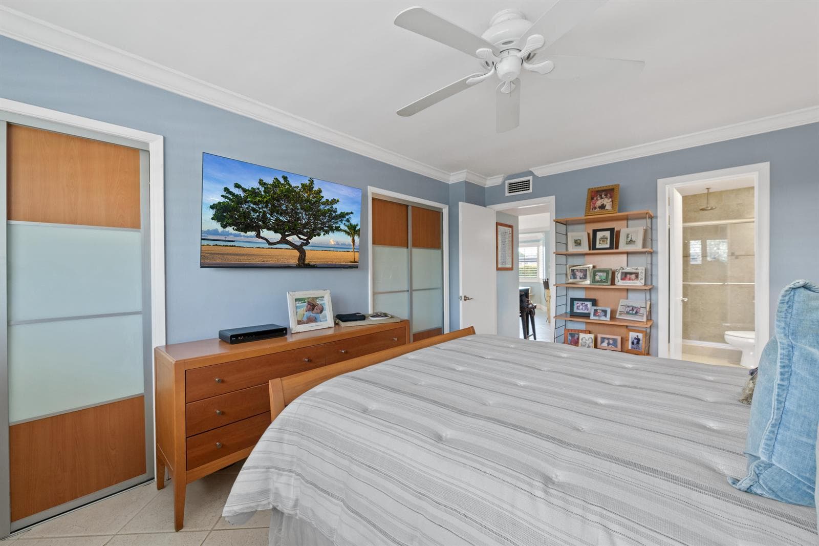 535 HENDRICKS Isle 106 photo 15