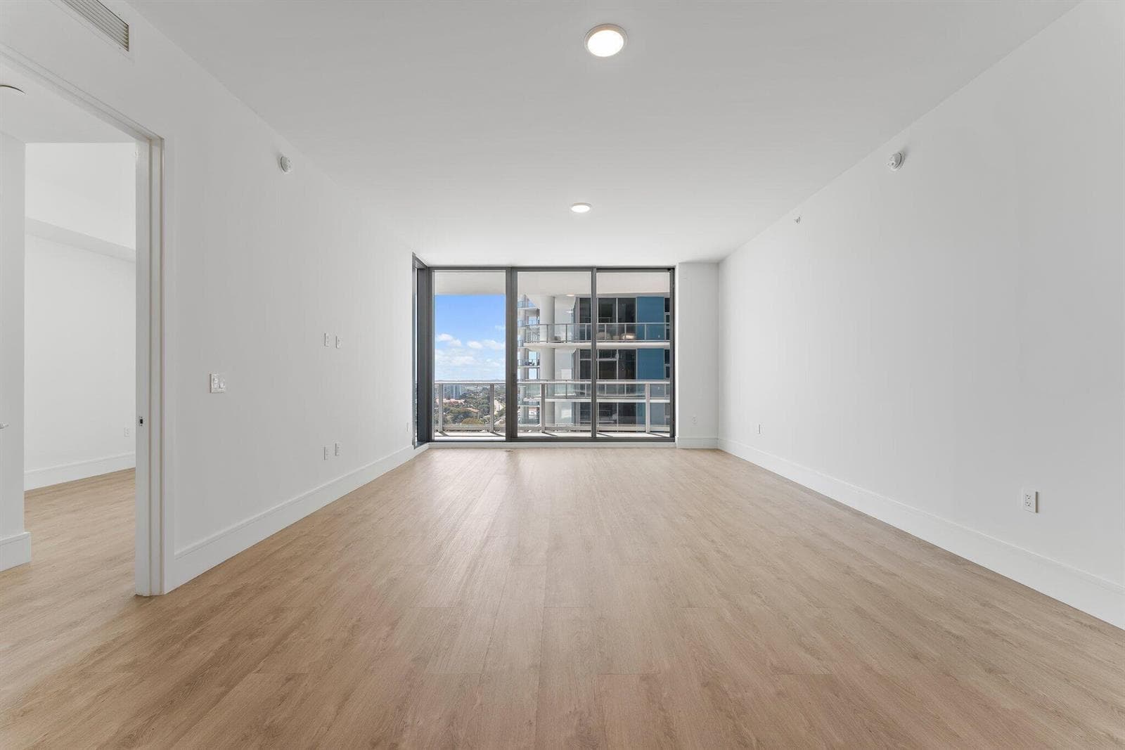 220 Lake Shore Drive 1219 photo 13