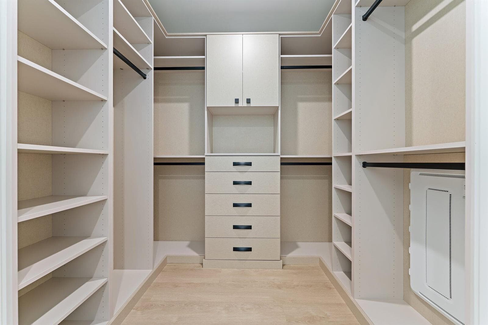 220 Lake Shore Drive 1219 photo 19