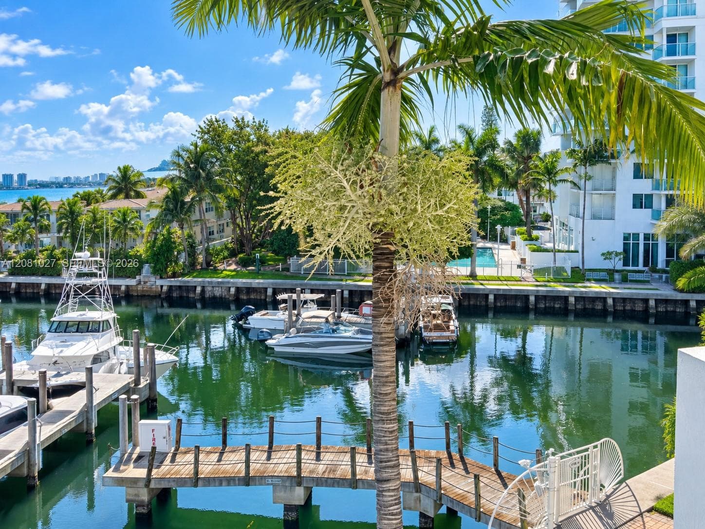 7918 Harbor Island Drive 307 photo 23