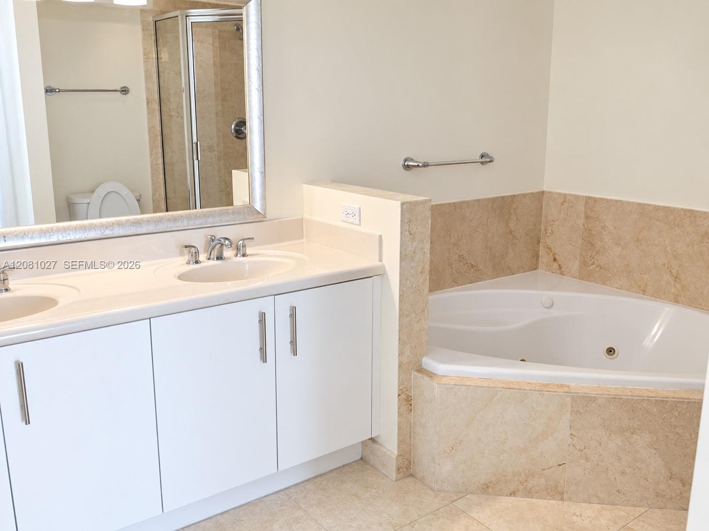 7918 Harbor Island Drive 307 photo 17