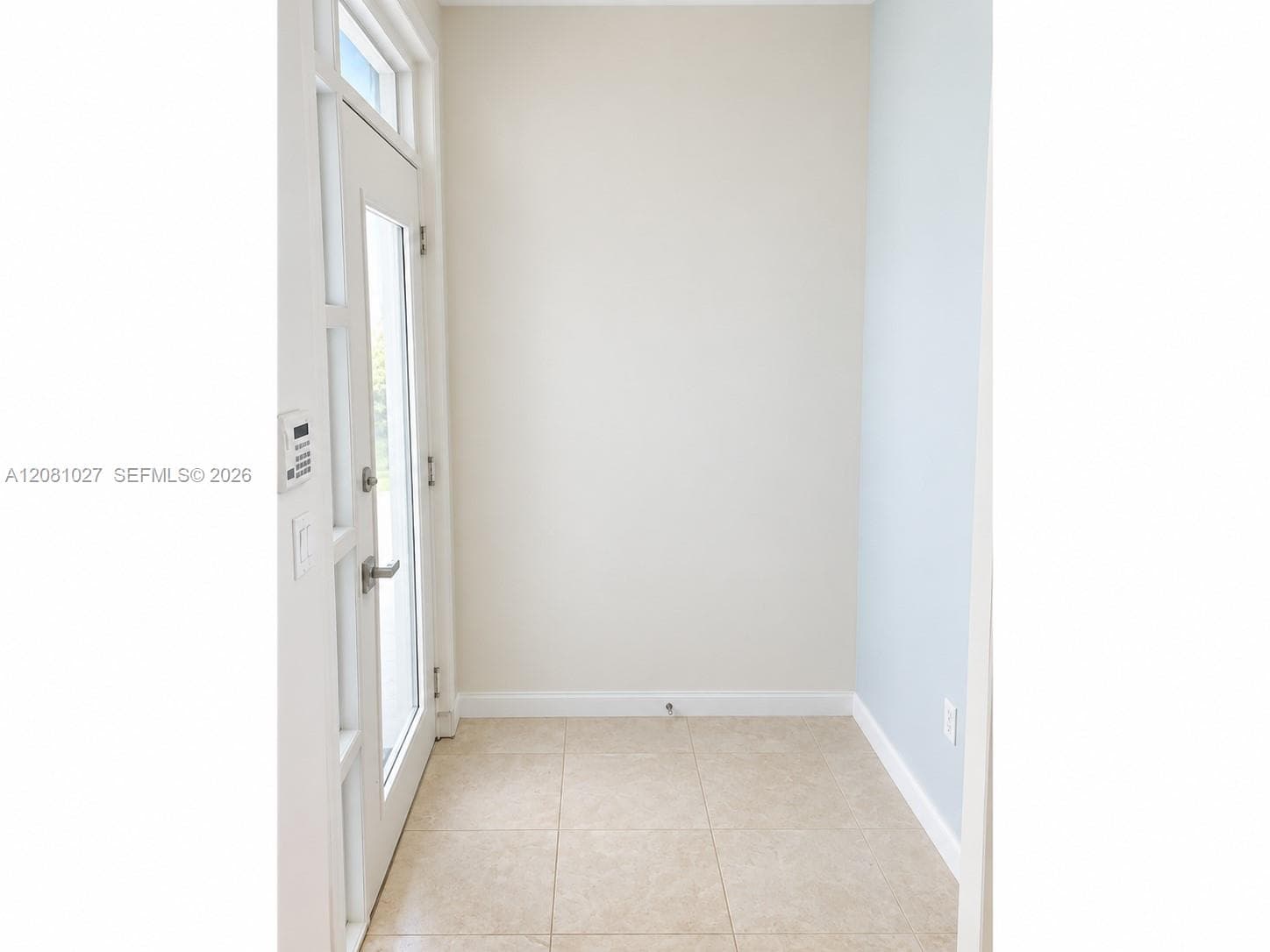 7918 Harbor Island Drive 307 photo 11