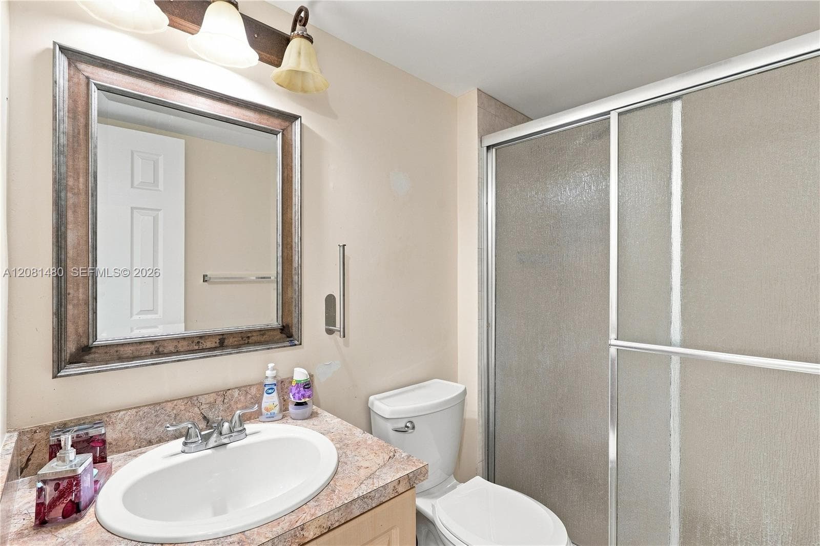 3475 N Country Club Dr 615 photo 22