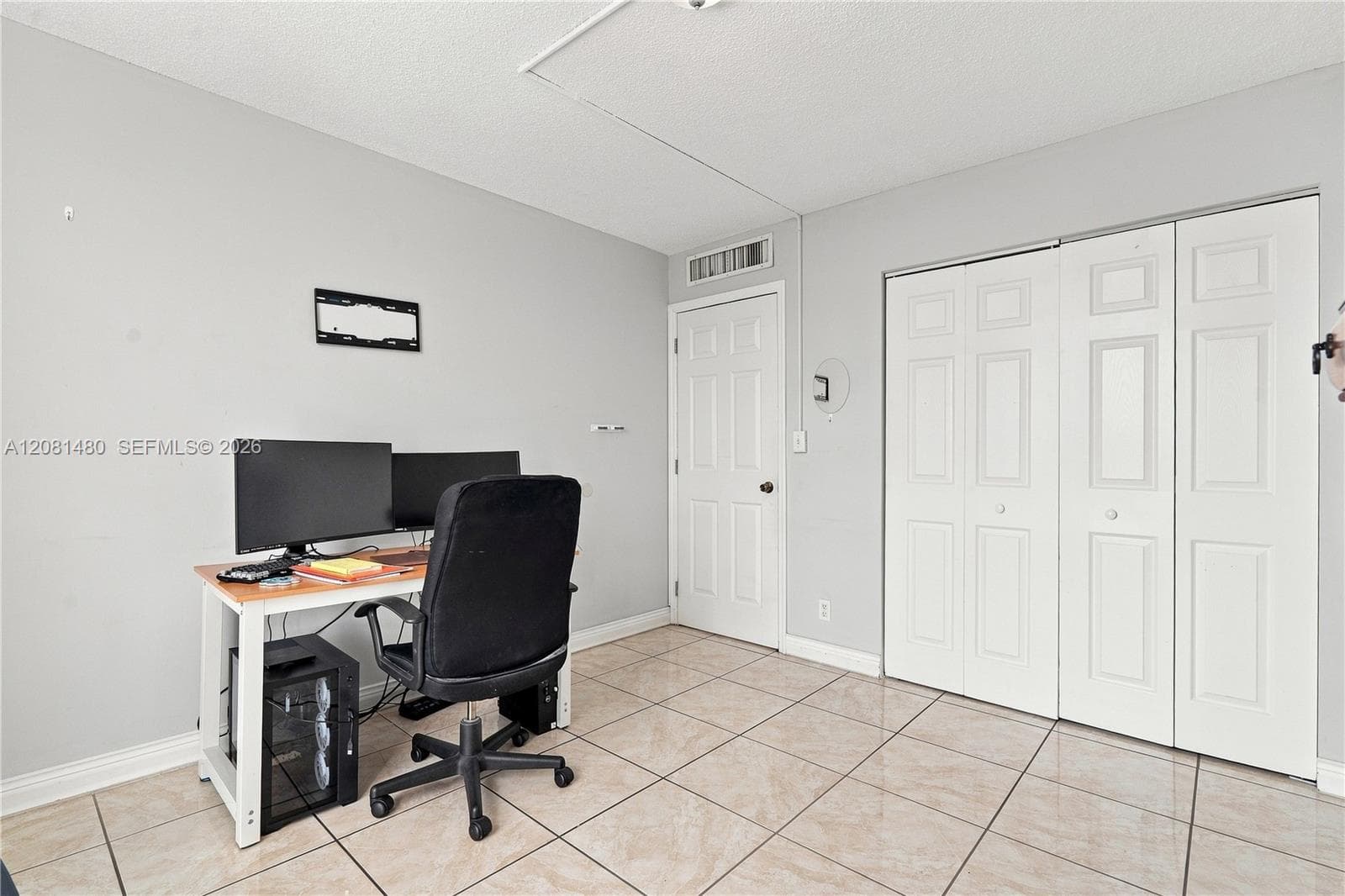 3475 N Country Club Dr 615 photo 21