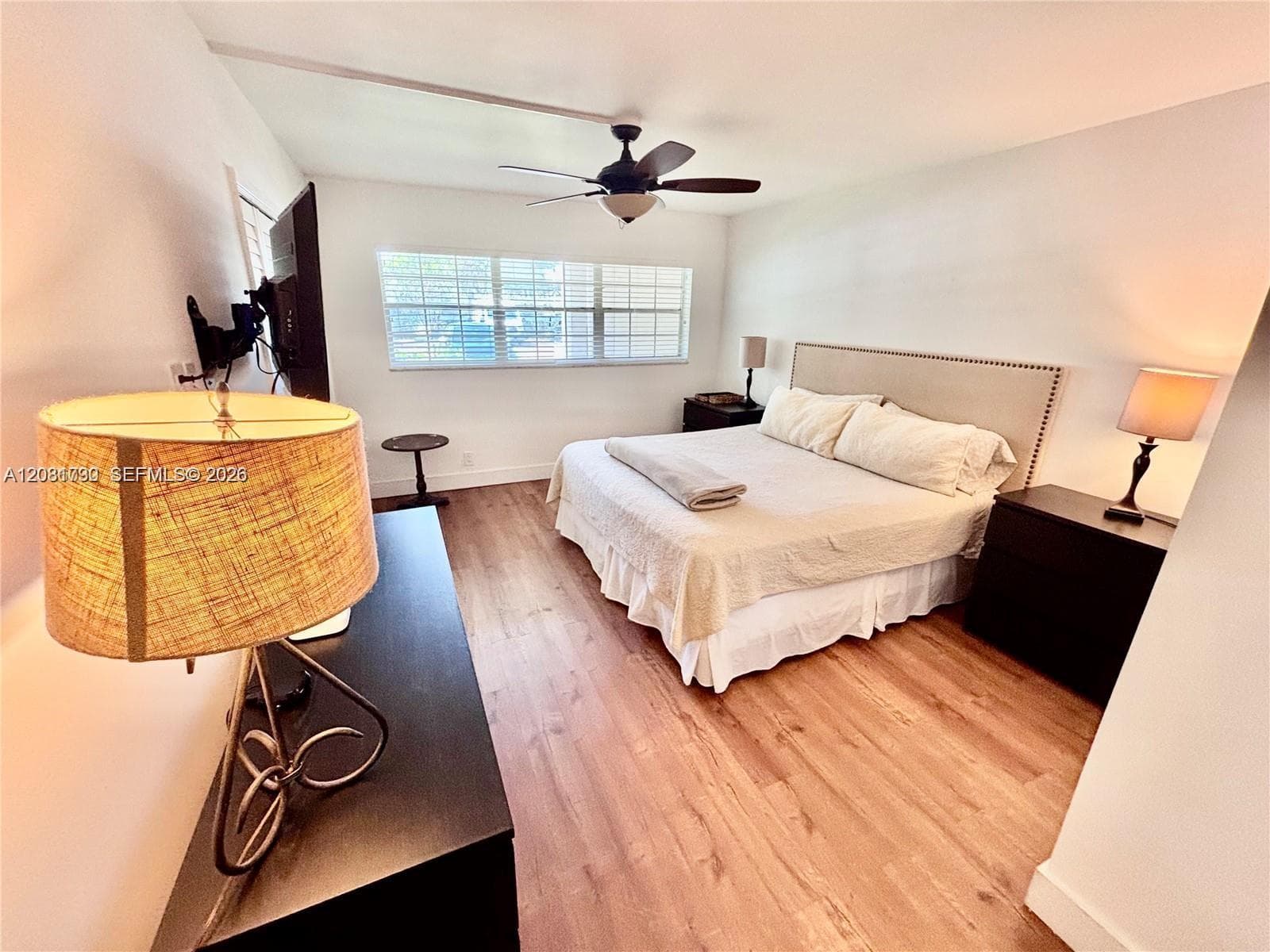 3051 S Palm Aire Dr 102 photo 8