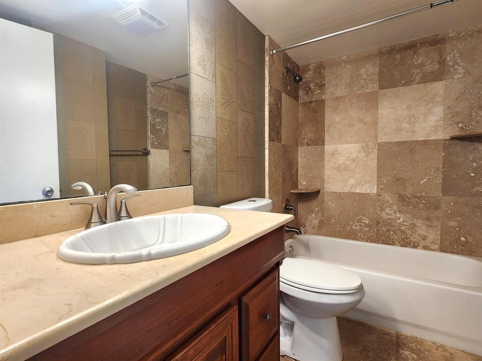 17 ROYAL PALM Way 3030 photo 9