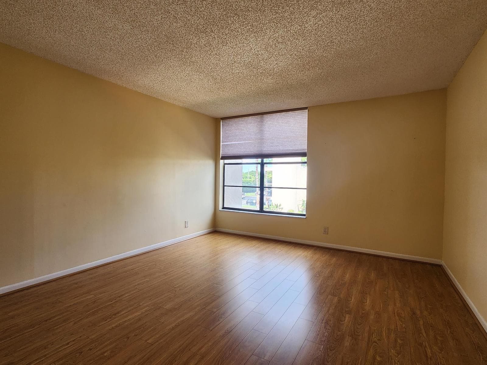 17 ROYAL PALM Way 3030 photo 8