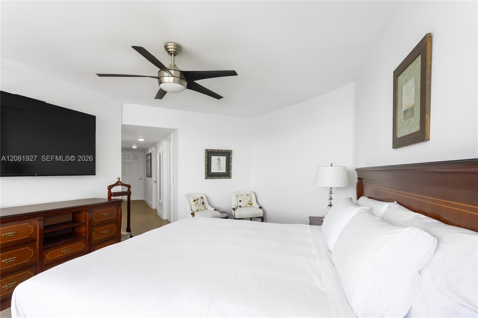16711 N Collins Ave 1704 photo 20