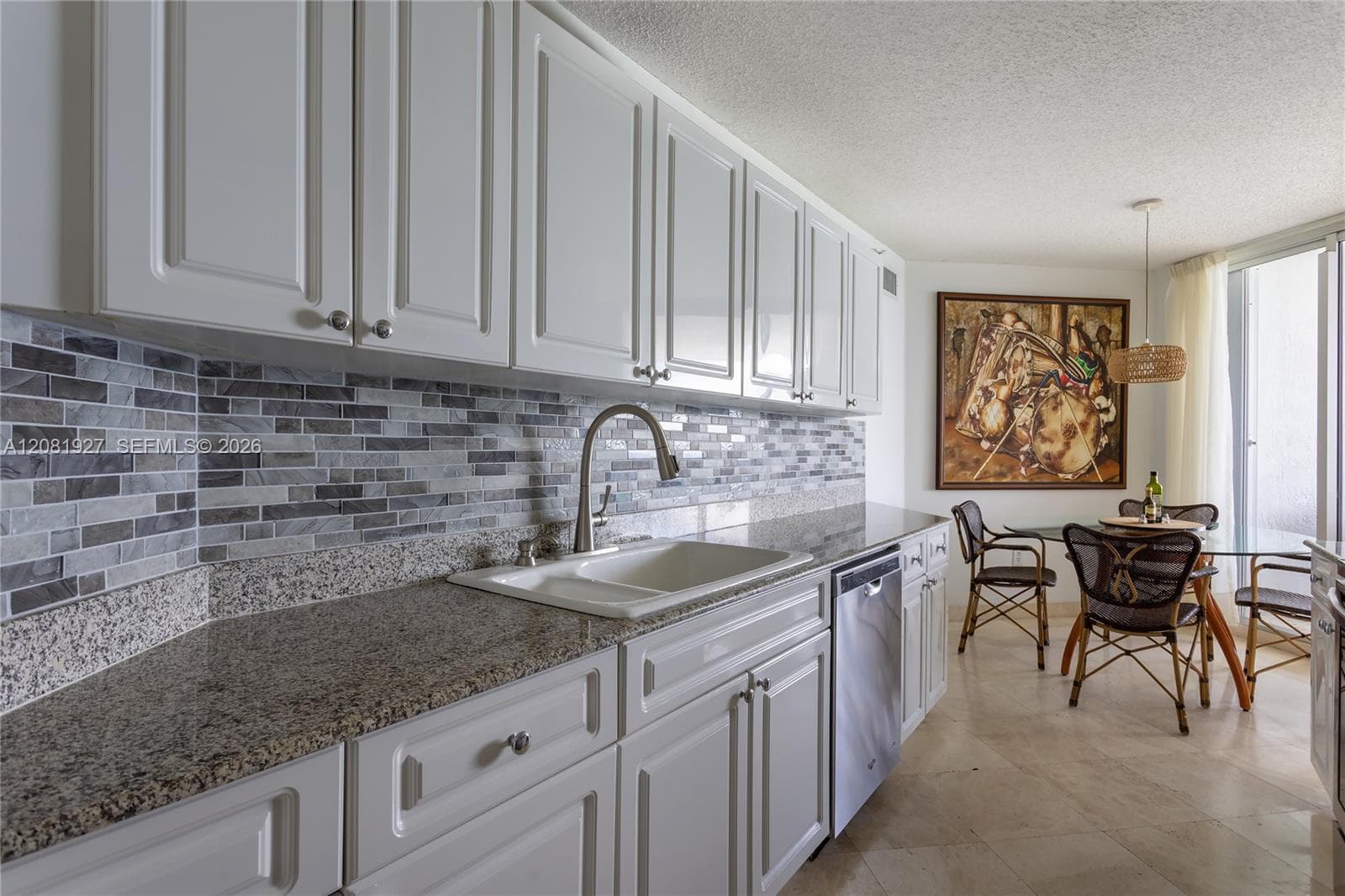16711 N Collins Ave 1704 photo 11