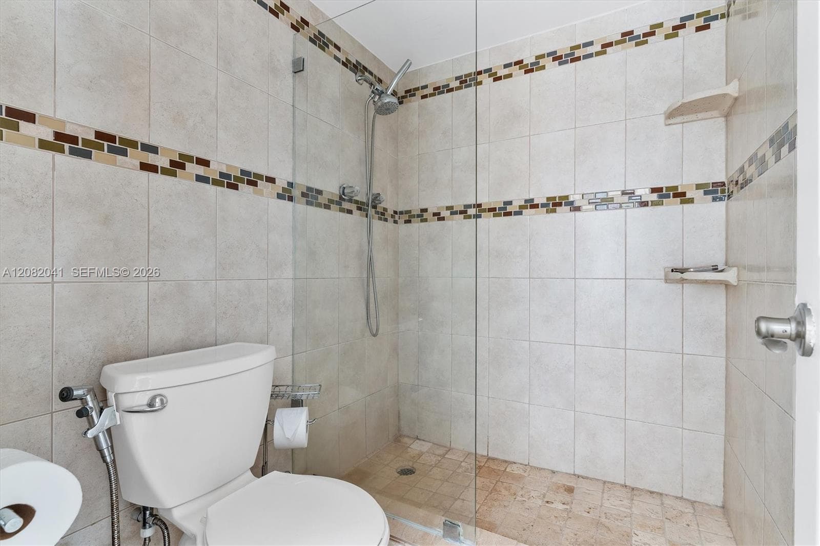 500 Bayview Dr 1920 photo 15
