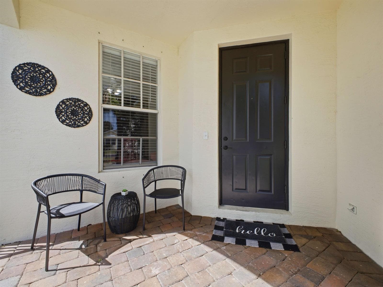 5676 Azalea Circle photo 3