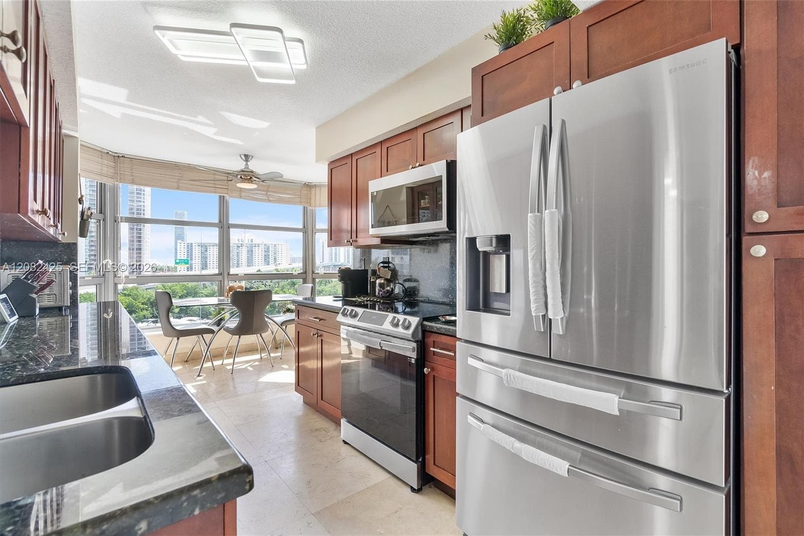 3500 Mystic Pointe Dr 806 photo 22