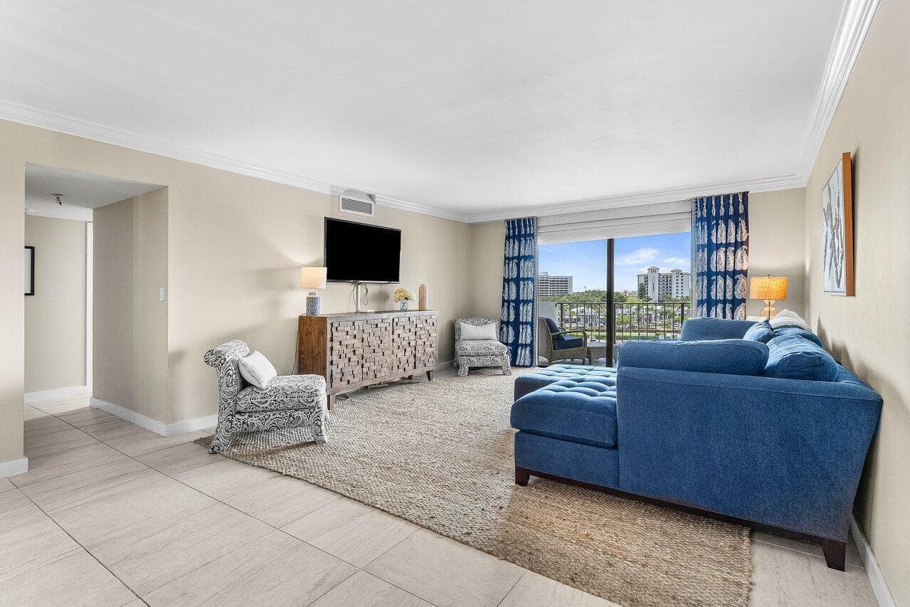 1208 Marine Way 506 photo 13