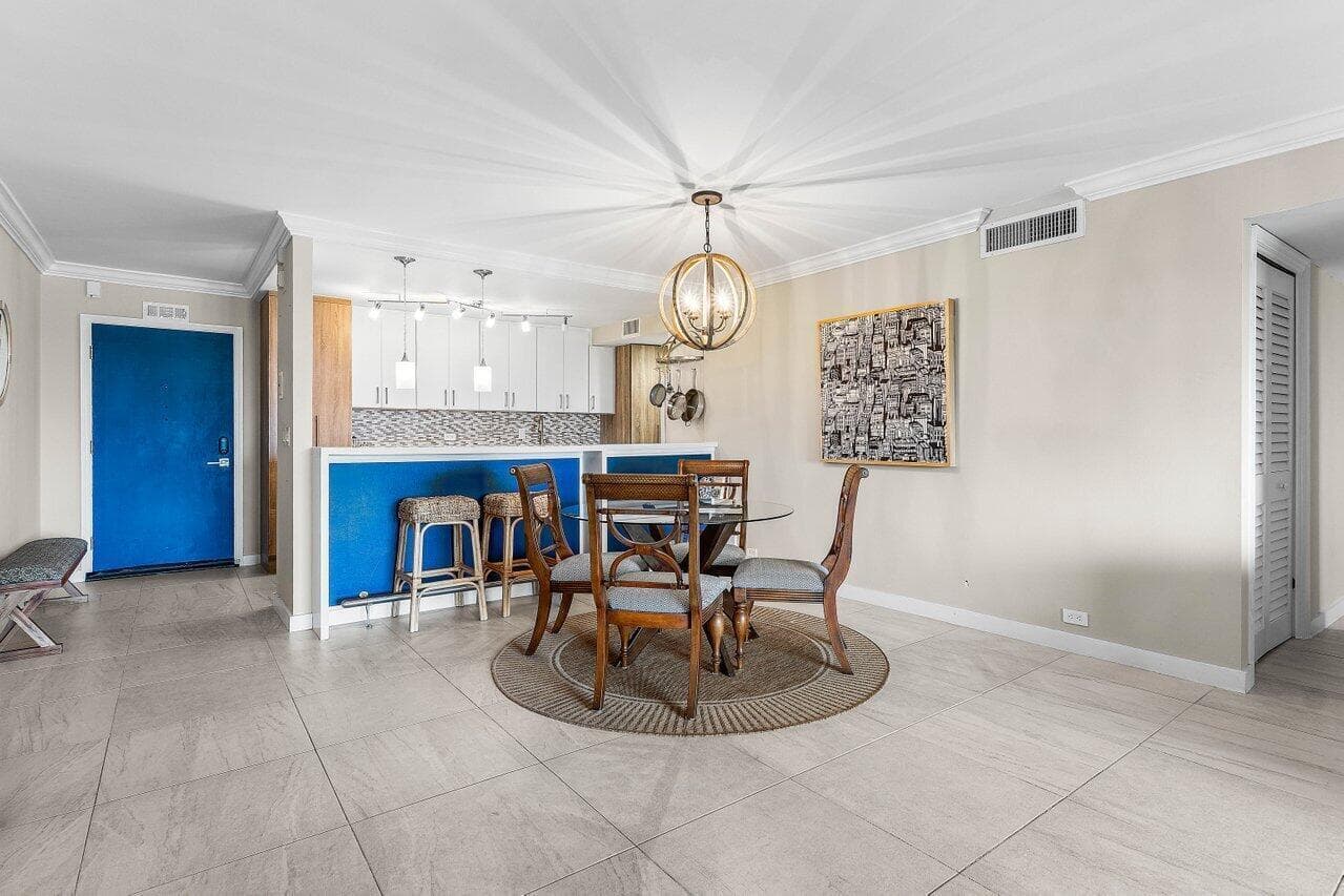 1208 Marine Way 506 photo 7