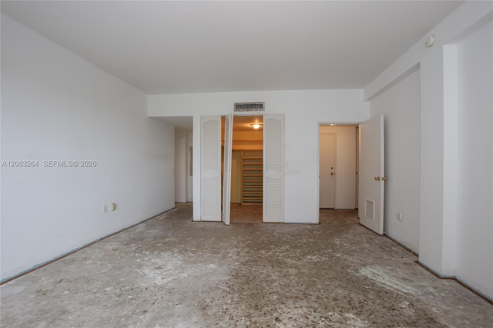 9100 W Bay Harbor Dr 5B photo 16