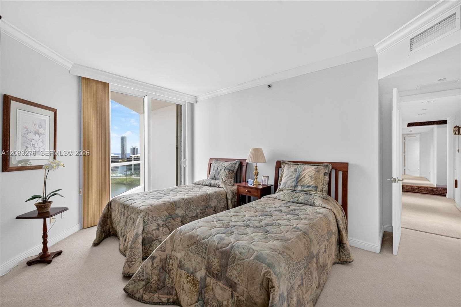 7000 Island Blvd 2406 photo 23