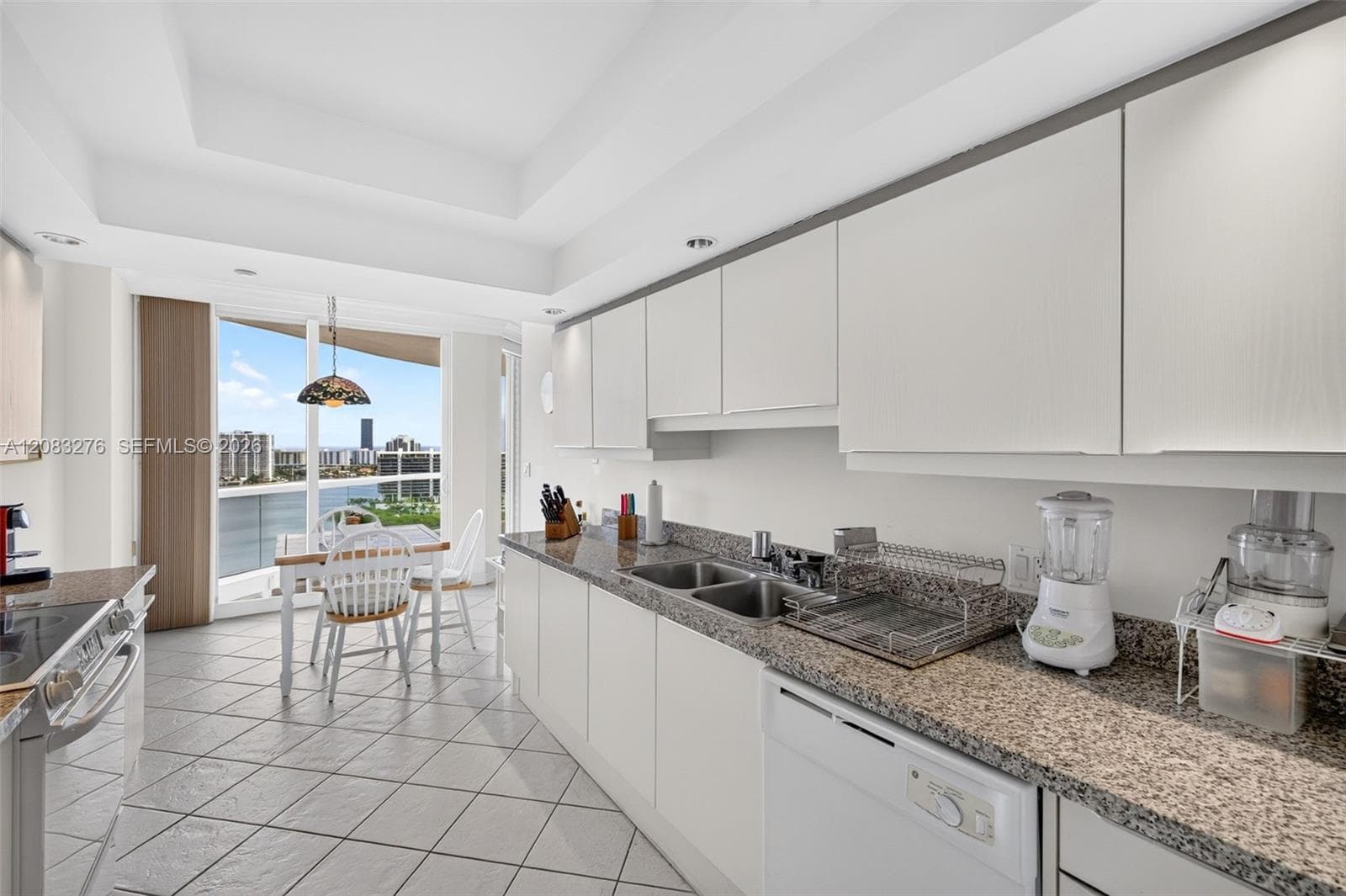 7000 Island Blvd 2406 photo 13