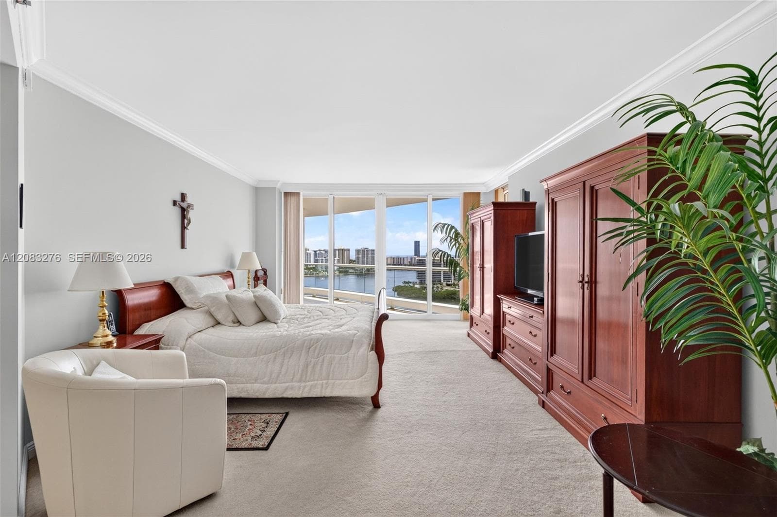 7000 Island Blvd 2406 photo 17