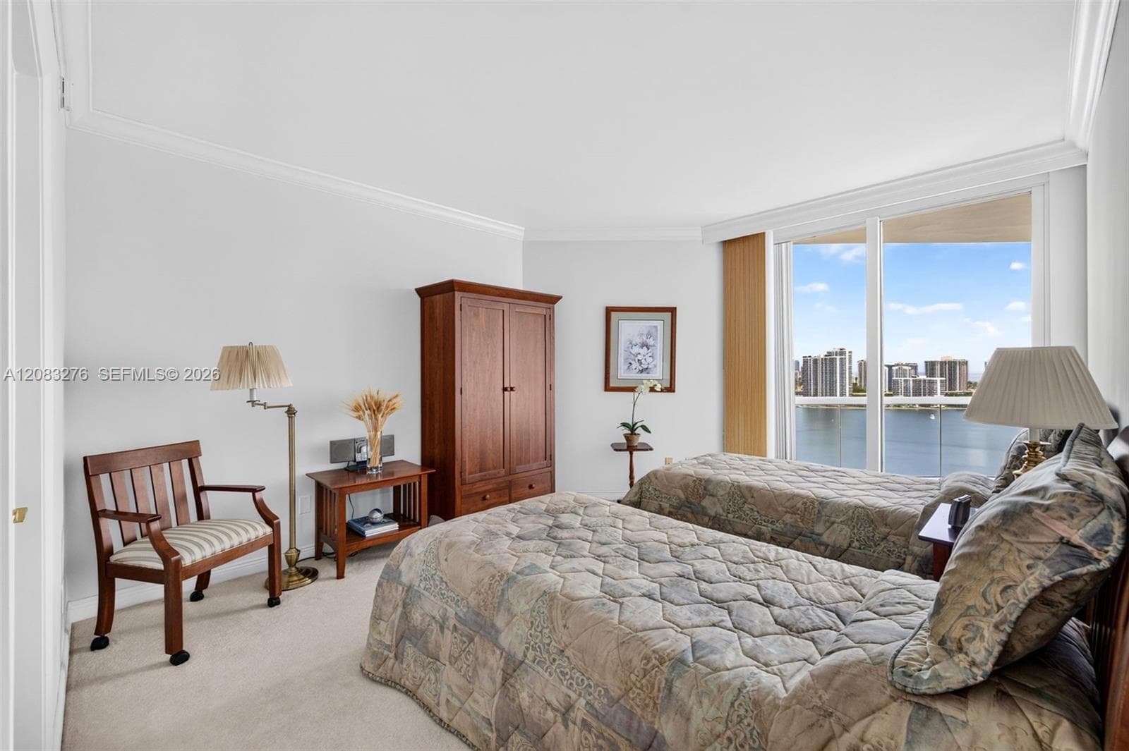 7000 Island Blvd 2406 photo 22