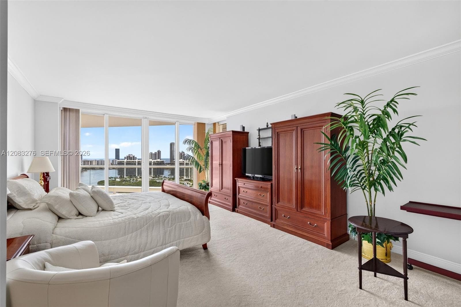 7000 Island Blvd 2406 photo 18