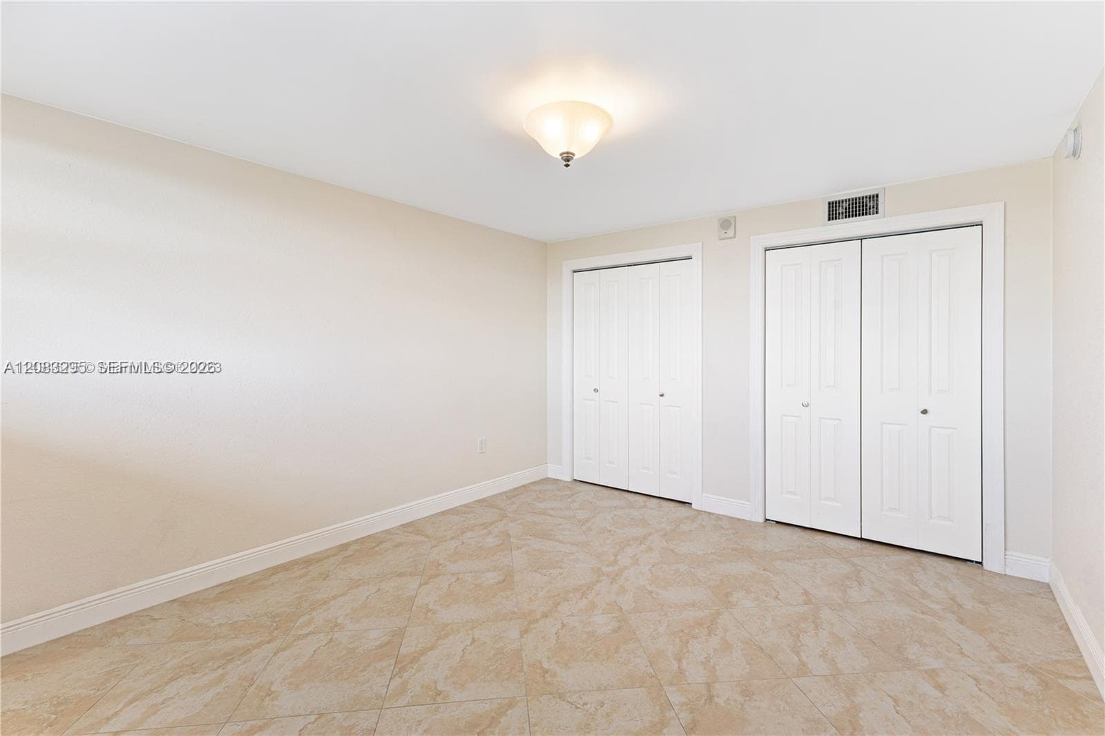 13155 Ixora Ct 905 photo 17