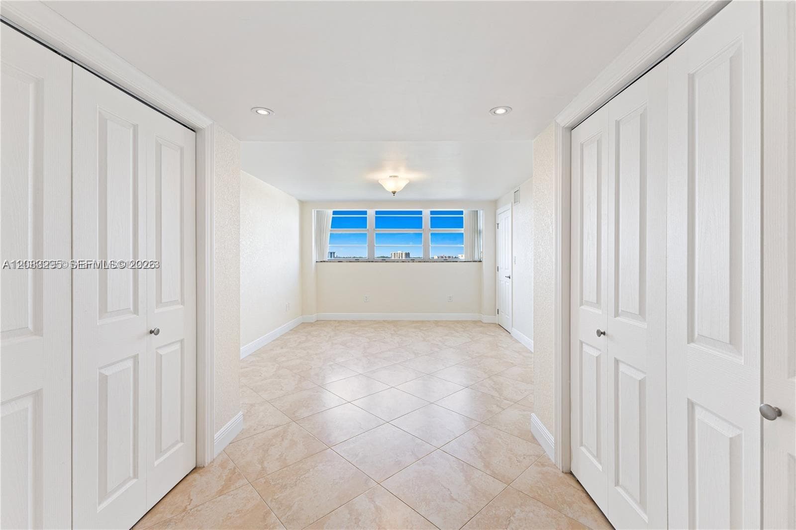 13155 Ixora Ct 905 photo 11