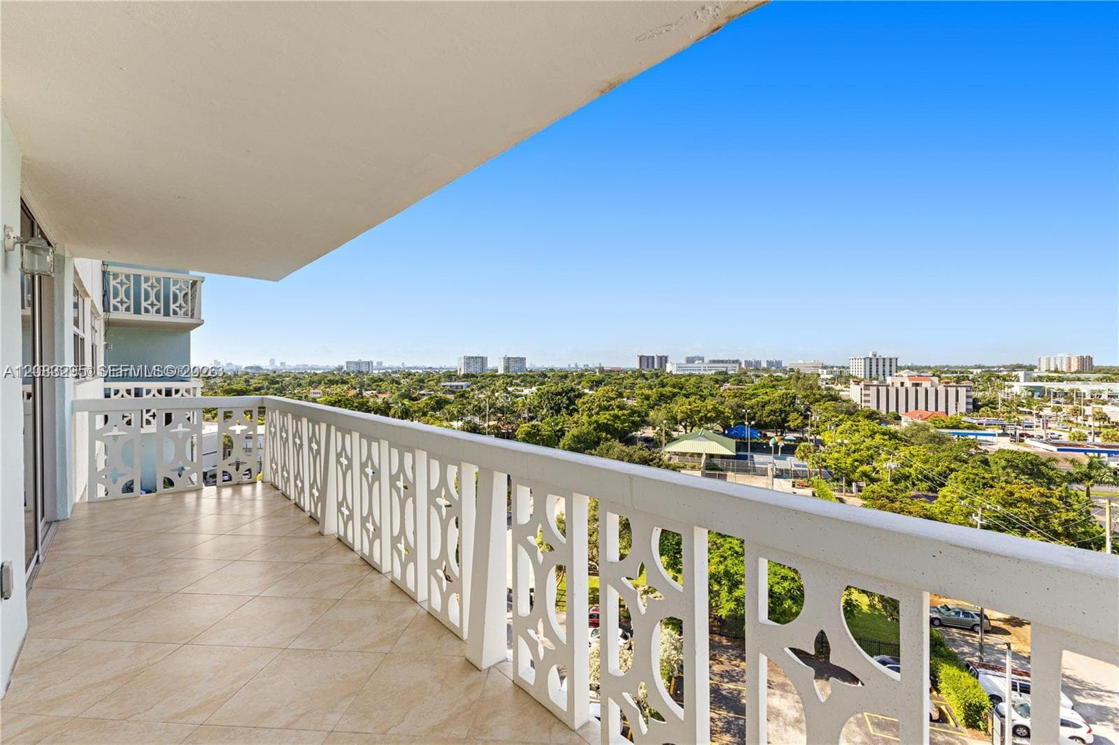 13155 Ixora Ct 905 photo 19