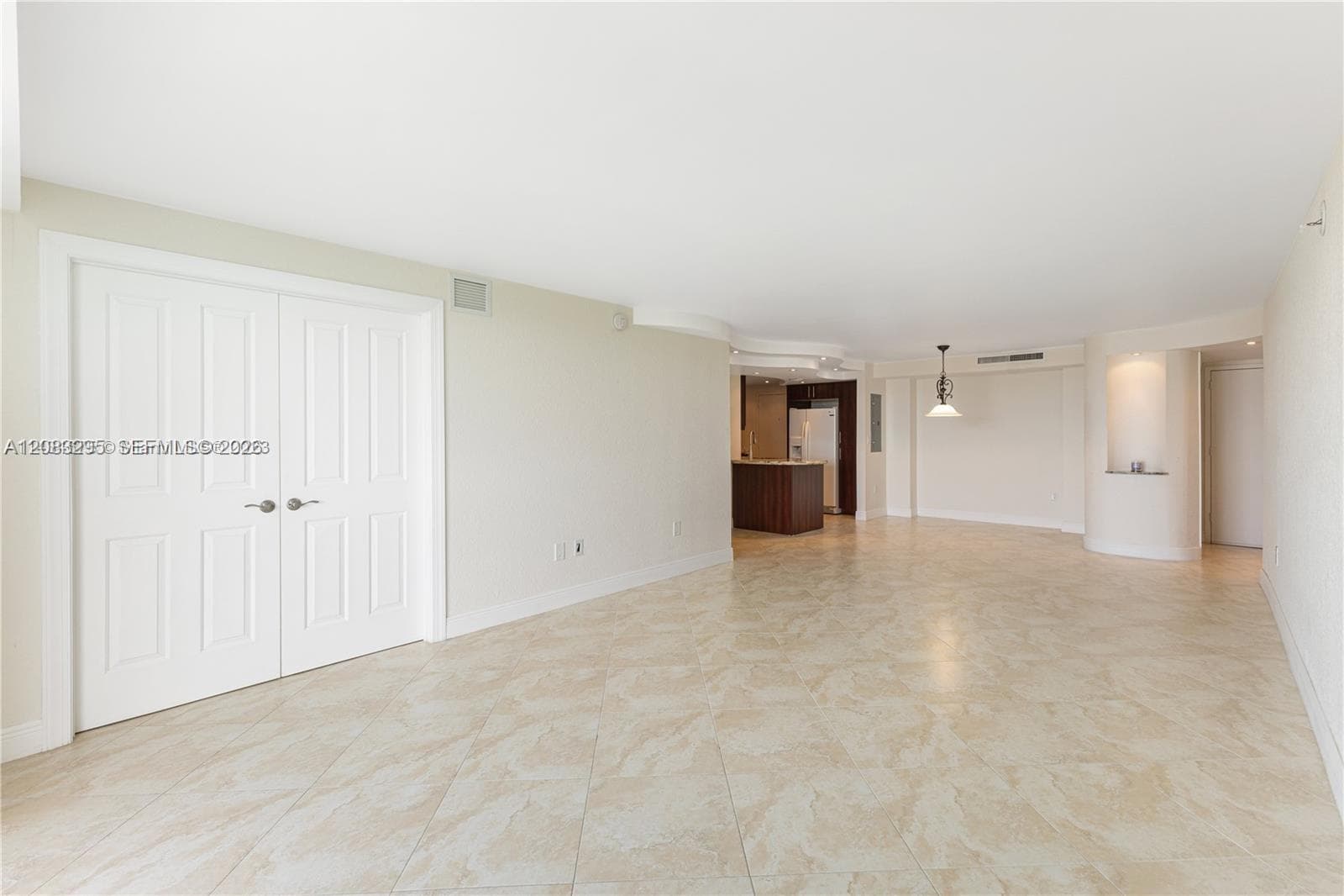 13155 Ixora Ct 905 photo 4