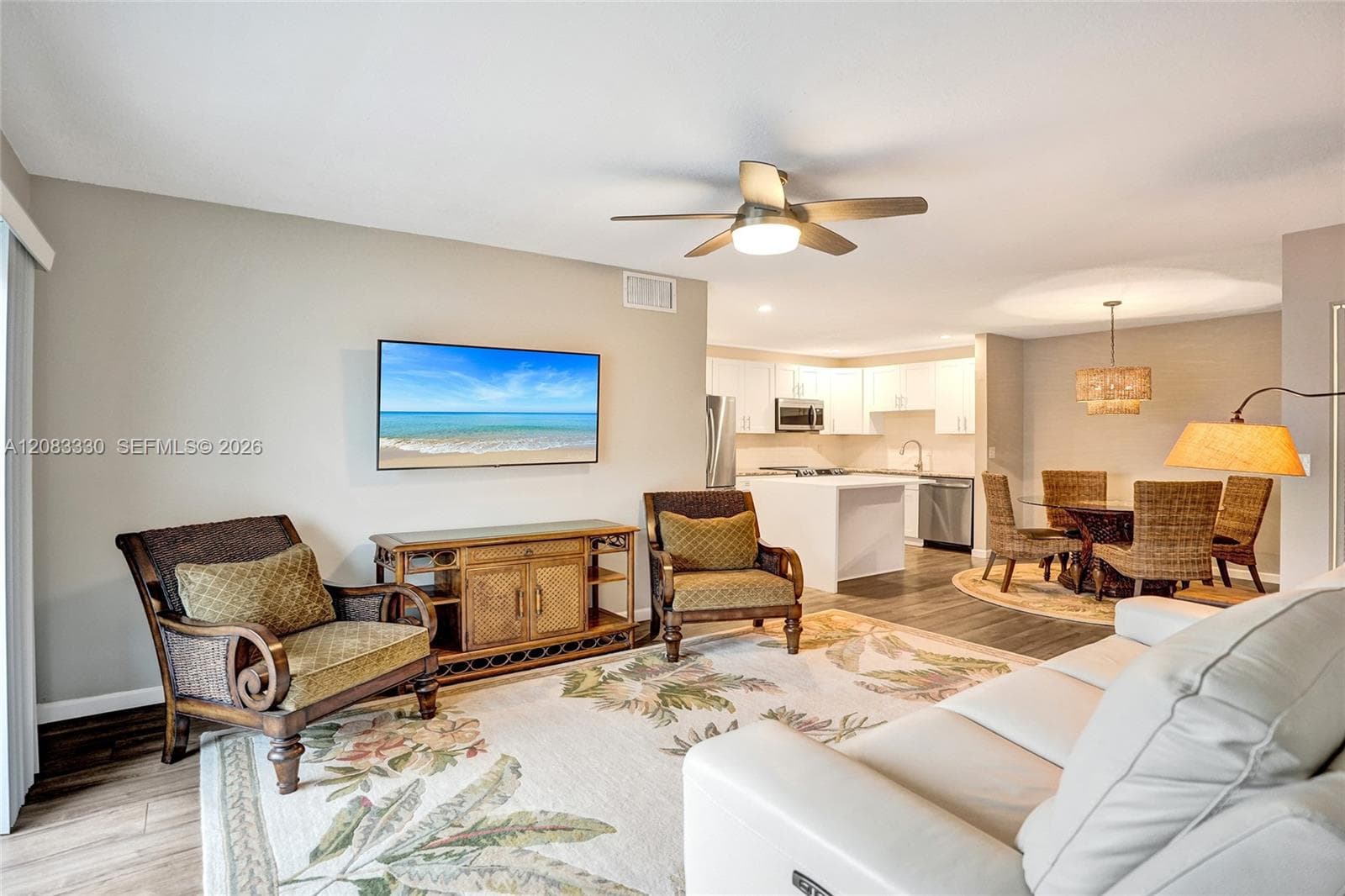 130 Cypress Club Dr 302 photo 6