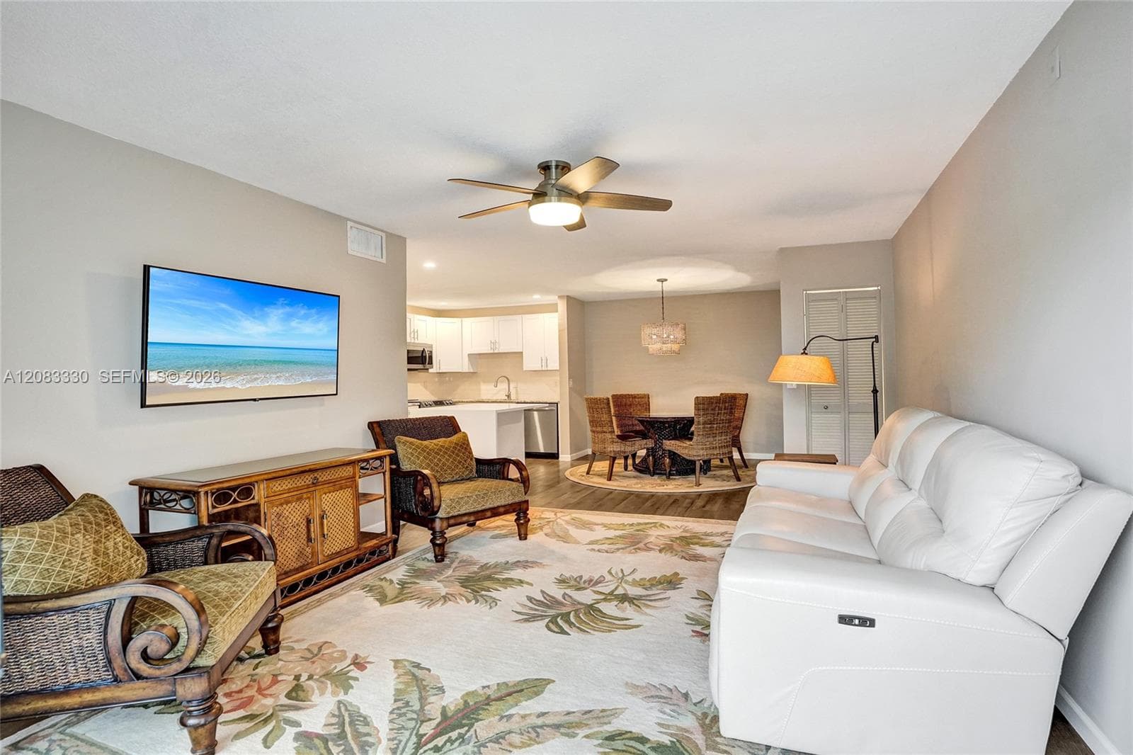 130 Cypress Club Dr 302 photo 7