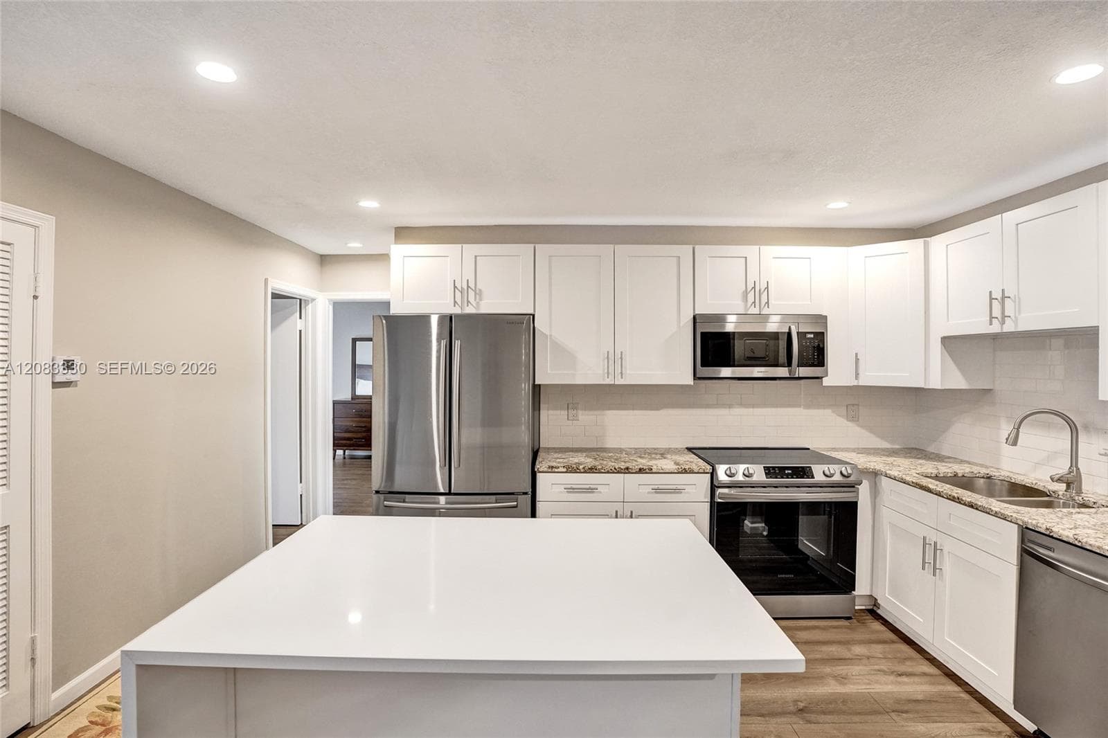 130 Cypress Club Dr 302 photo 14