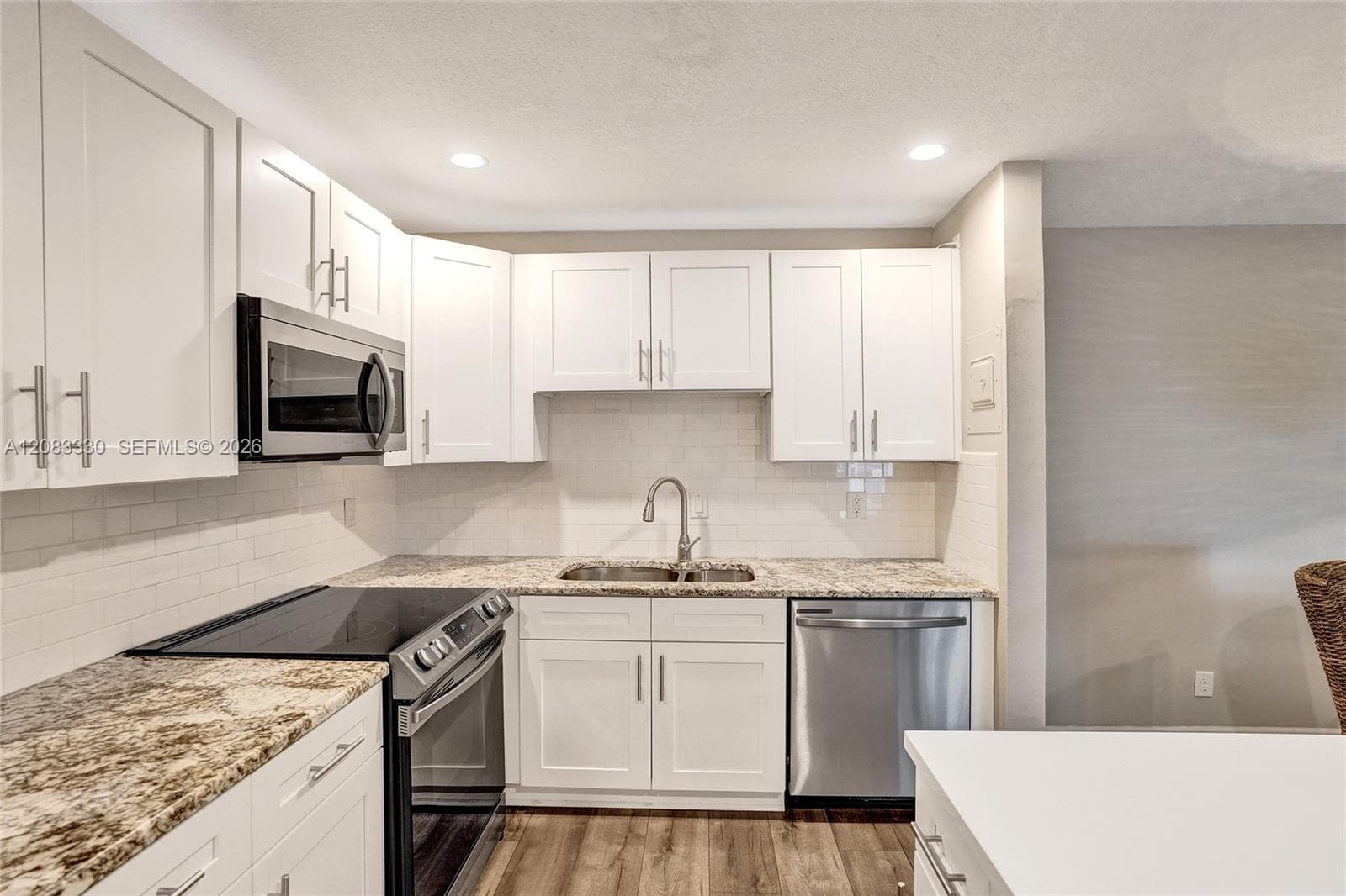 130 Cypress Club Dr 302 photo 15