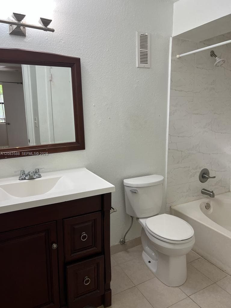 10581 SW 155th Ct 1228 photo 25