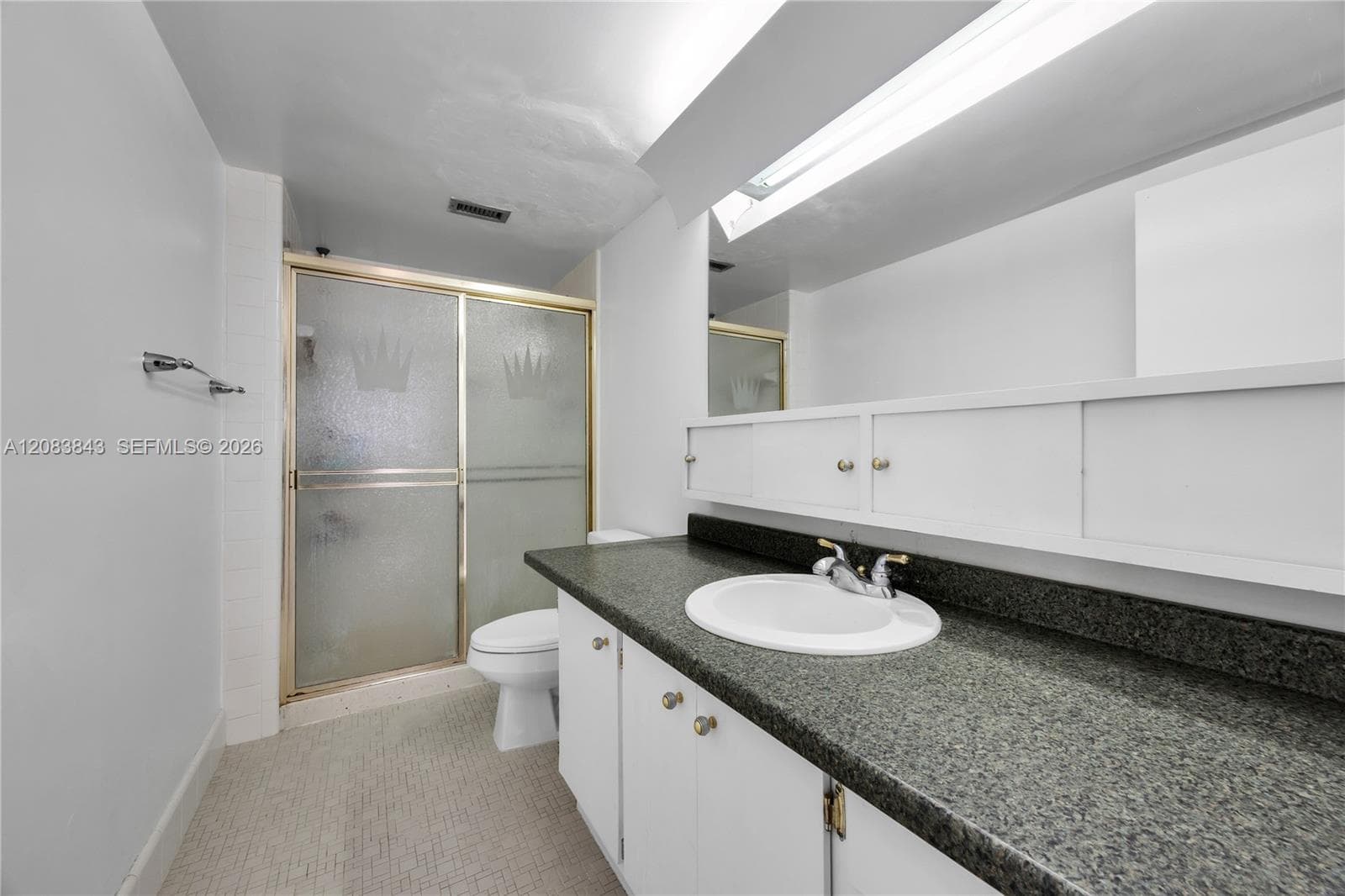 900 Bay Dr 601 photo 25