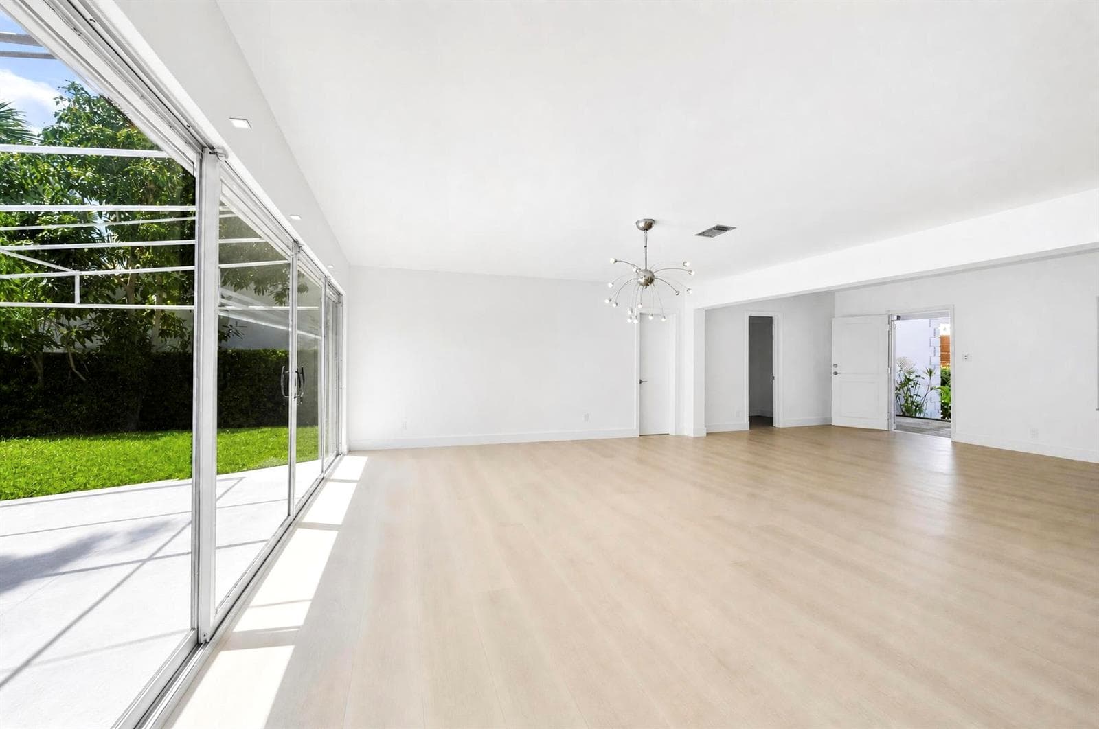 420 Lido Drive photo 8