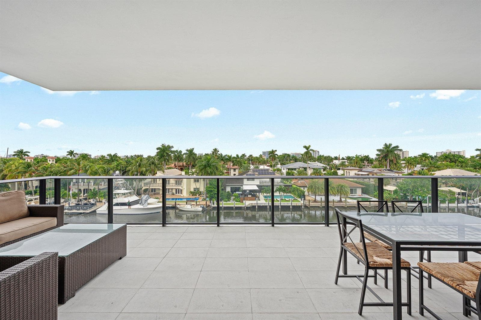160 Isle Of Venice Drive 403 photo 25