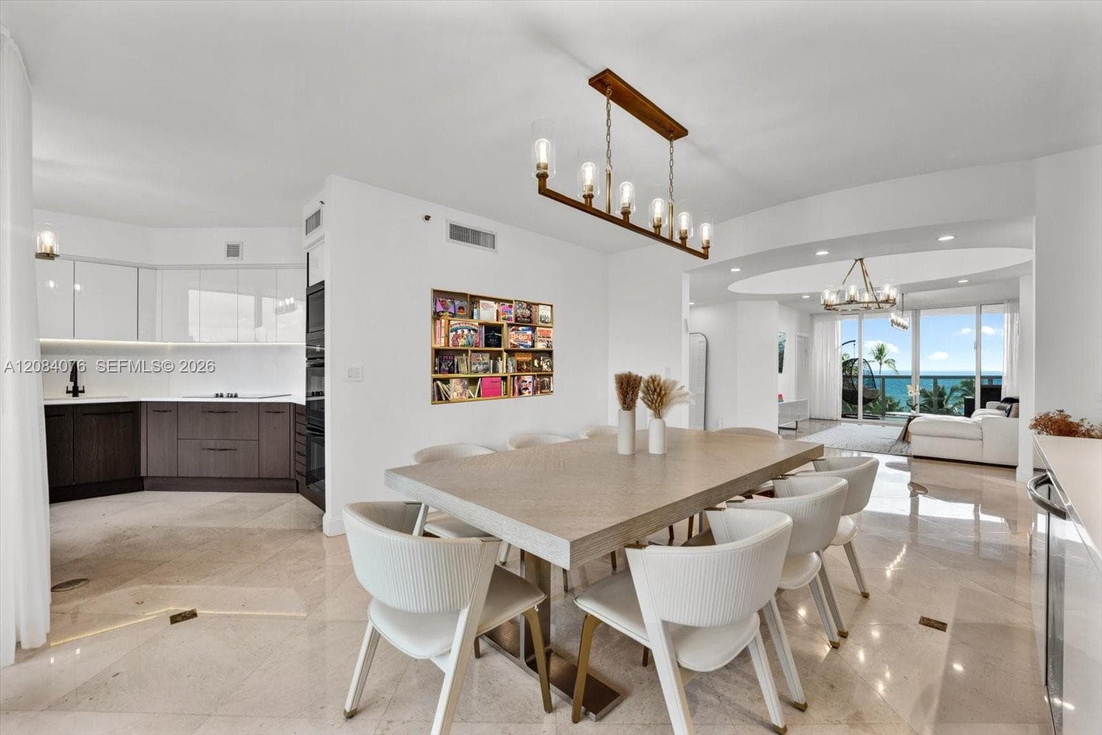 18911 Collins Ave 606 photo 2