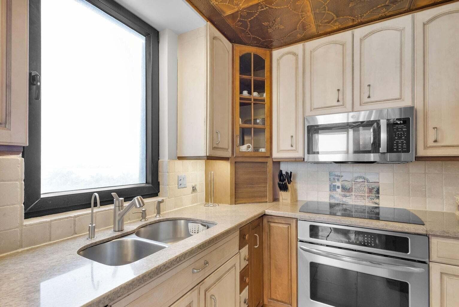 5380 N OCEAN Drive 5B photo 8