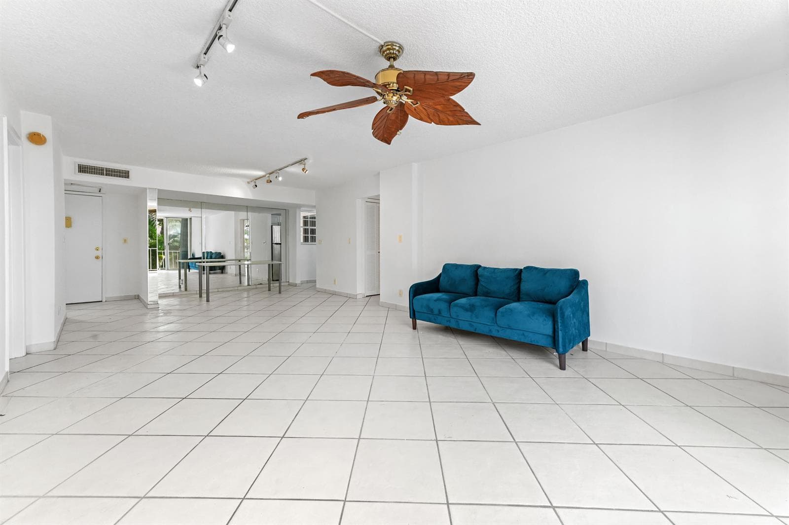 3575 S OCEAN Boulevard 309 photo 4