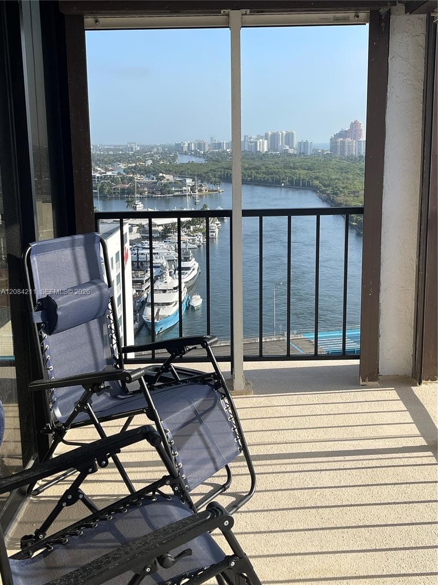 936 Intracoastal Dr 21A photo 16
