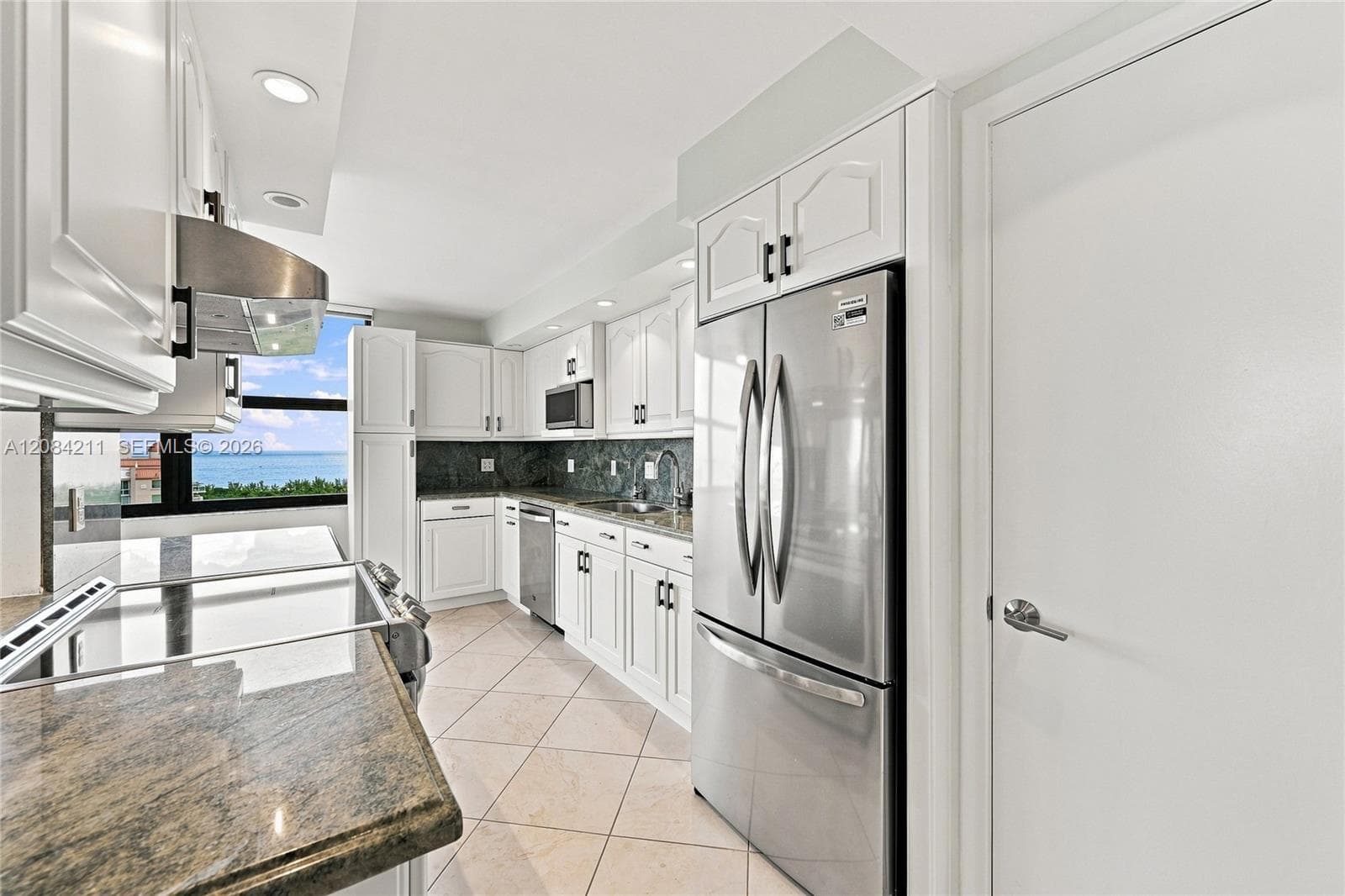 936 Intracoastal Dr 21A photo 8